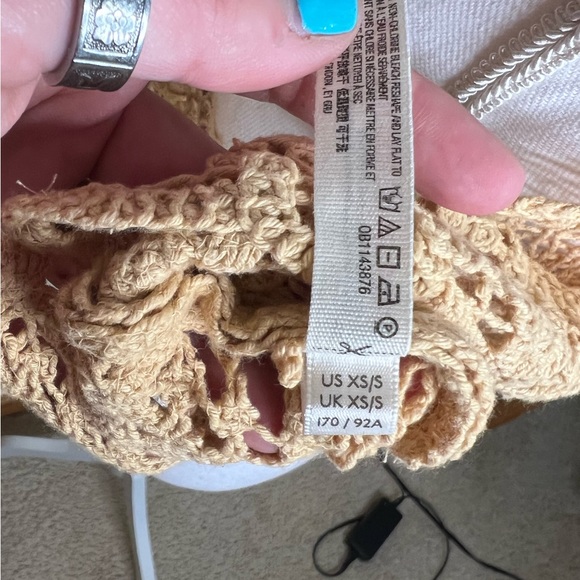 Free People Crochet Crop Top Size XS/S - Picture 10 of 10